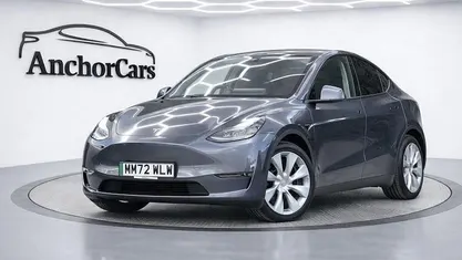 Used Tesla Model Y Long Range AWD 286 kW (389 HP) 2025 SUV