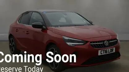 Używany Vauxhall Corsa Elite 102 KM (75 kW) 2021 Czerwony Hatchback
