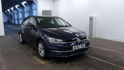 Blue Used 2017 VW Golf VII SE Hatchback | £8,590 (Fair price)