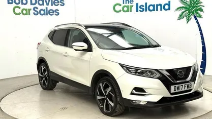 Used 2017 Nissan Qashqai Tekna SUV | £8,850 (Fair price)