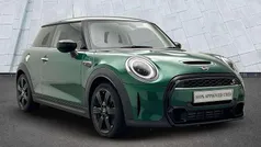 Used 2022 Mini Cooper S Classic Hatchback | £19,995 (Good price)