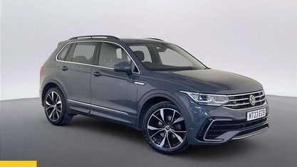 Używany VW Tiguan R-line 150 KM (110 kW) 2023 Szary SUV