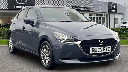 Begagnad Mazda 2 Inclusive 90 HK (66 kW) 2022 Grå Halvkombi