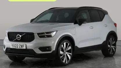 Used Volvo XC40 R-Design Pro 262 HP (192 kW) 2021 Silver SUV