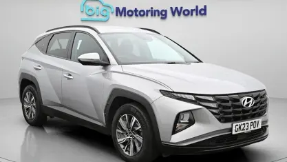 Usado Hyundai Tucson SE 180 CV (132 kW) 2023 Plateado SUV