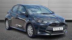 Black Used 2022 Toyota Yaris Hybrid Hatchback | £15,499 (Good price)