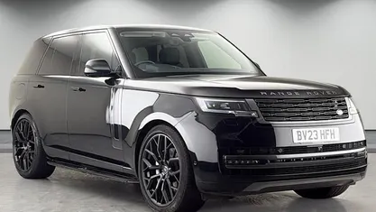 Begagnad Land Rover Range Rover HSE 400 HK (294 kW) 2022 Svart SUV