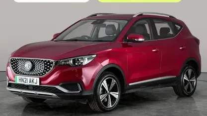 Used MG ZS Exclusive 105 kW (143 HP) 2021 Red SUV