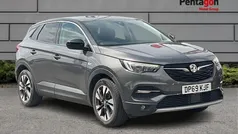 Grey Used 2019 Vauxhall Grandland X SRi SUV | £10,900 (Fair price)