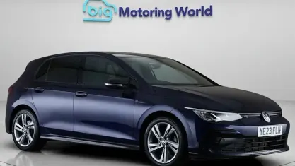 Used VW Golf VIII R-line 150 HP (110 kW) 2023 Blue Hatchback