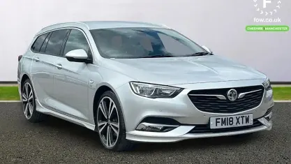 Used Vauxhall Insignia SRi 170 HP (125 kW) 2018 Silver Estate