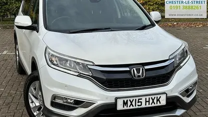 White Used 2015 Honda CR-V SE SUV | £8,795 (Fair price)