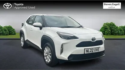 Used 2025 Toyota Yaris Hybrid Estate | £20,795 (Good price)