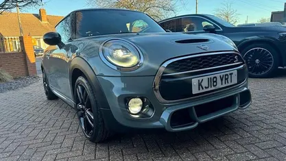 Used Mini Cooper S Hatch 192 HP (141 kW) 2018 Grey Hatchback