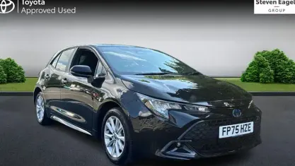 Used Toyota Corolla 178 HP (130 kW) 2025 Blue Hatchback