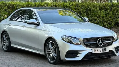 Begagnad Mercedes E220 AMG line 194 HK (142 kW) 2019 Sedan
