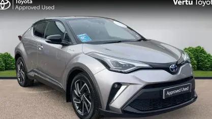 Second-hand Toyota C-HR 122 CP (89 kW) 2020 Argintiu SUV