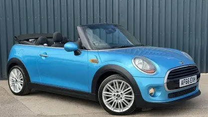 Begagnad Mini Cooper Cabriolet 136 HK (100 kW) 2017 Cab