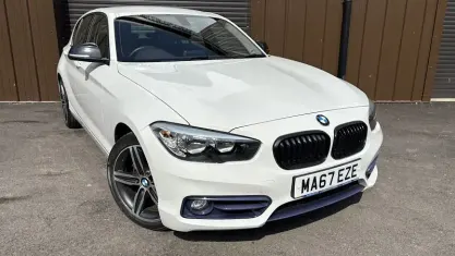 Used BMW 118 Sport Line 136 HP (100 kW) 2017 White Hatchback