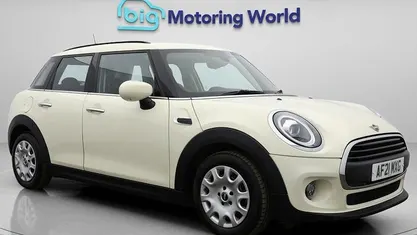 White Used 2020 Mini ONE Classic Hatchback | £11,100 (Good price)