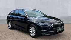 Black Used 2024 Skoda Octavia SE Technology Estate | £20,518 (Fair price)