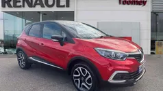 Red Used 2019 Renault Captur Iconic SUV | £9,990 (Fair price)