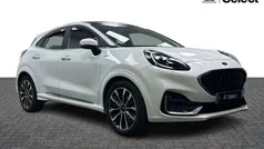 White Used 2022 Ford Puma ST-Line SUV | £20,100 (Fair price)