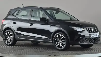 Używany Seat Arona SE Technology 110 KM (80 kW) 2023 Czarny SUV