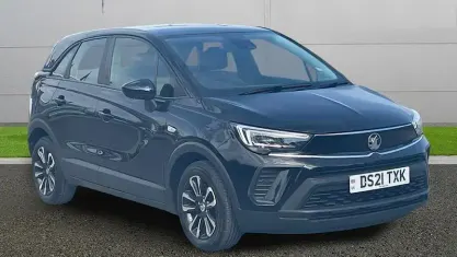 Używany Vauxhall Crossland 83 KM (61 kW) 2021 Czarny SUV