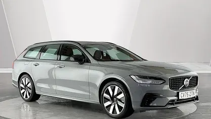 New Volvo V90 Plus 349 HP (256 kW) 2025 Estate