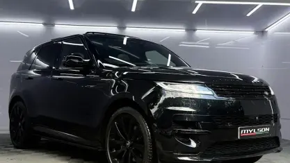 Used Land Rover Range Rover Sport SE Dynamic 300 HP (220 kW) 2026 SUV