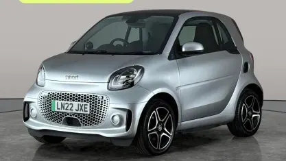 Used Smart ForTwo Coupé Premium 60 kW (82 HP) 2022 Silver Hatchback