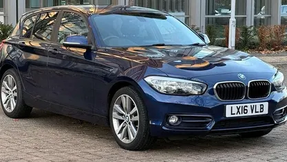 Used BMW 116 Sport Line 116 HP (85 kW) 2015 Blue Hatchback