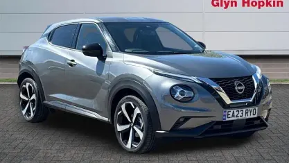 Usado Nissan Juke Tekna 114 CV (83 kW) 2023 Gris SUV