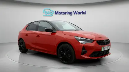Usado Vauxhall Corsa-e Edition 100 kW (136 CV) 2022 Rojo Utilitario
