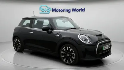 Used 2023 Mini Cooper Level 3 Hatchback | £16,300 (Fair price)