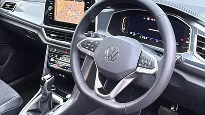 Used 2025 VW T-Roc Style SUV | £27,999 (Super price)