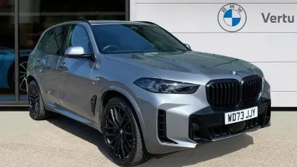 Usado BMW X5 M Sport 489 HP (359 kW) 2026 SUV
