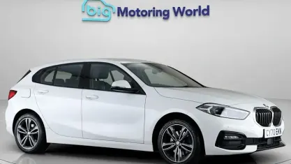 Used BMW 118 Sport Line 140 HP (102 kW) 2020 White Hatchback