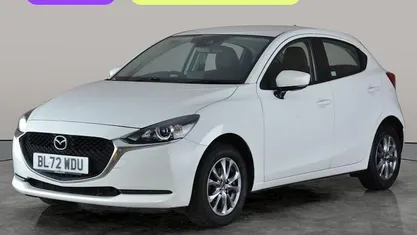 Used Mazda 2 90 HP (66 kW) 2022 White Hatchback