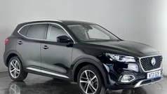 Black Used 2021 MG HS Exclusive SUV | £16,200 (Fair price)