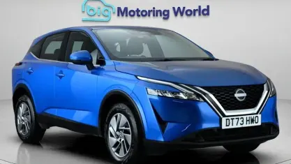 Used Nissan Qashqai Acenta Premium 140 HP (102 kW) 2023 Blue SUV