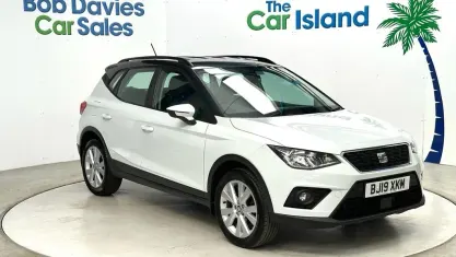 Used Seat Arona SE Technology 116 HP (85 kW) 2018 White SUV
