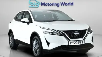 Used Nissan Qashqai Acenta Premium 140 HP (102 kW) 2023 White SUV