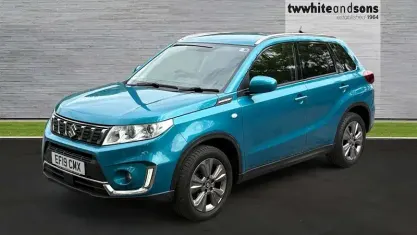 Usado Suzuki Vitara SZ-T 111 HP (81 kW) 2019 Turquesa SUV