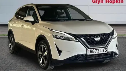 Used Nissan Qashqai N-Connecta 140 HP (102 kW) 2023 White SUV