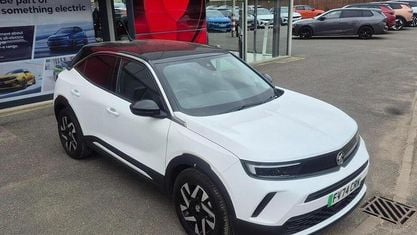 Second-hand Vauxhall Mokka 100 kW (136 CP) 2024 Alb SUV