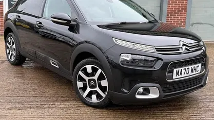 Used Citroën C4 Cactus Flair 110 HP (80 kW) 2020 Hatchback