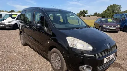 Used Peugeot TePee S 92 HP (67 kW) 2014 Estate
