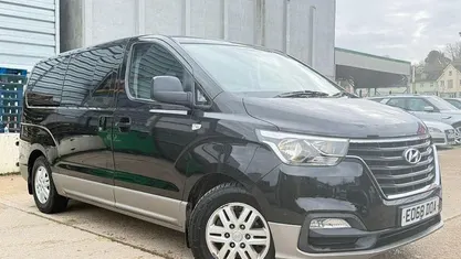 Used Hyundai I800 SE 170 HP (125 kW) 2019 MPV